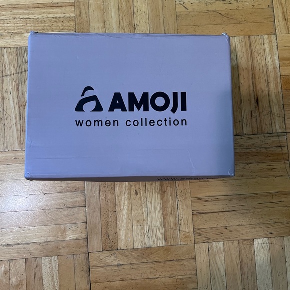 Satin Block Heeled with Ankle Strap (WORN ONCE!) - Picture 7 of 8